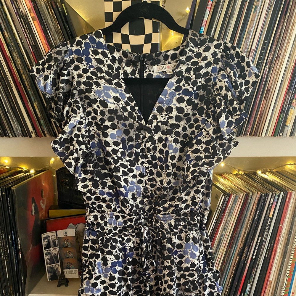 Joy🌸Joy  Romper with Flutter Sleeves